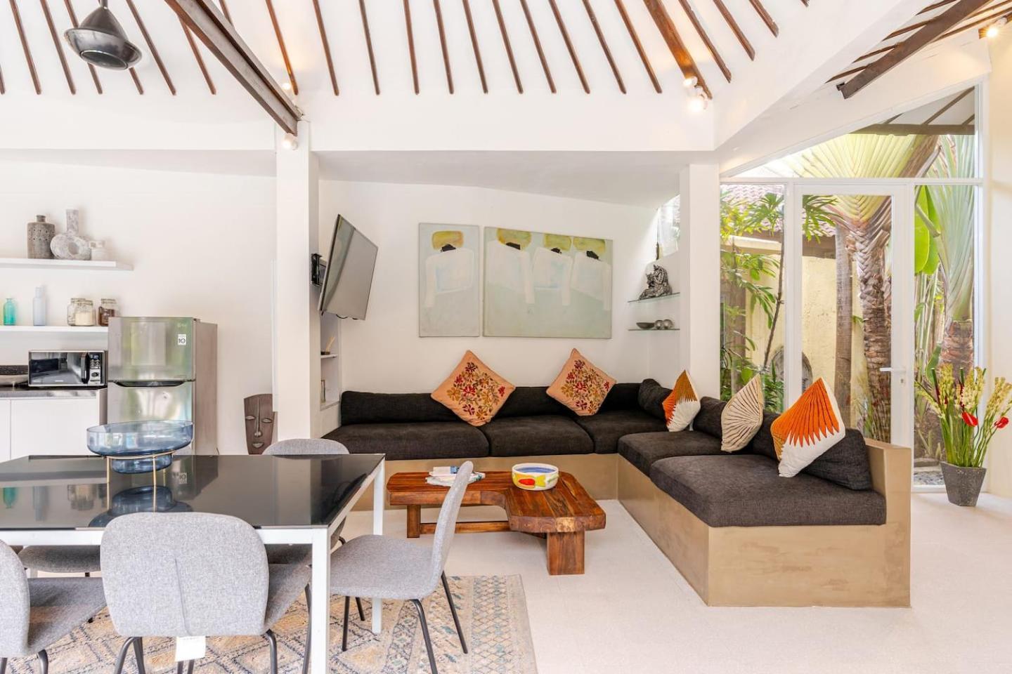 סמיניאק Villa Sitara, Sitara Villa Group מראה חיצוני תמונה