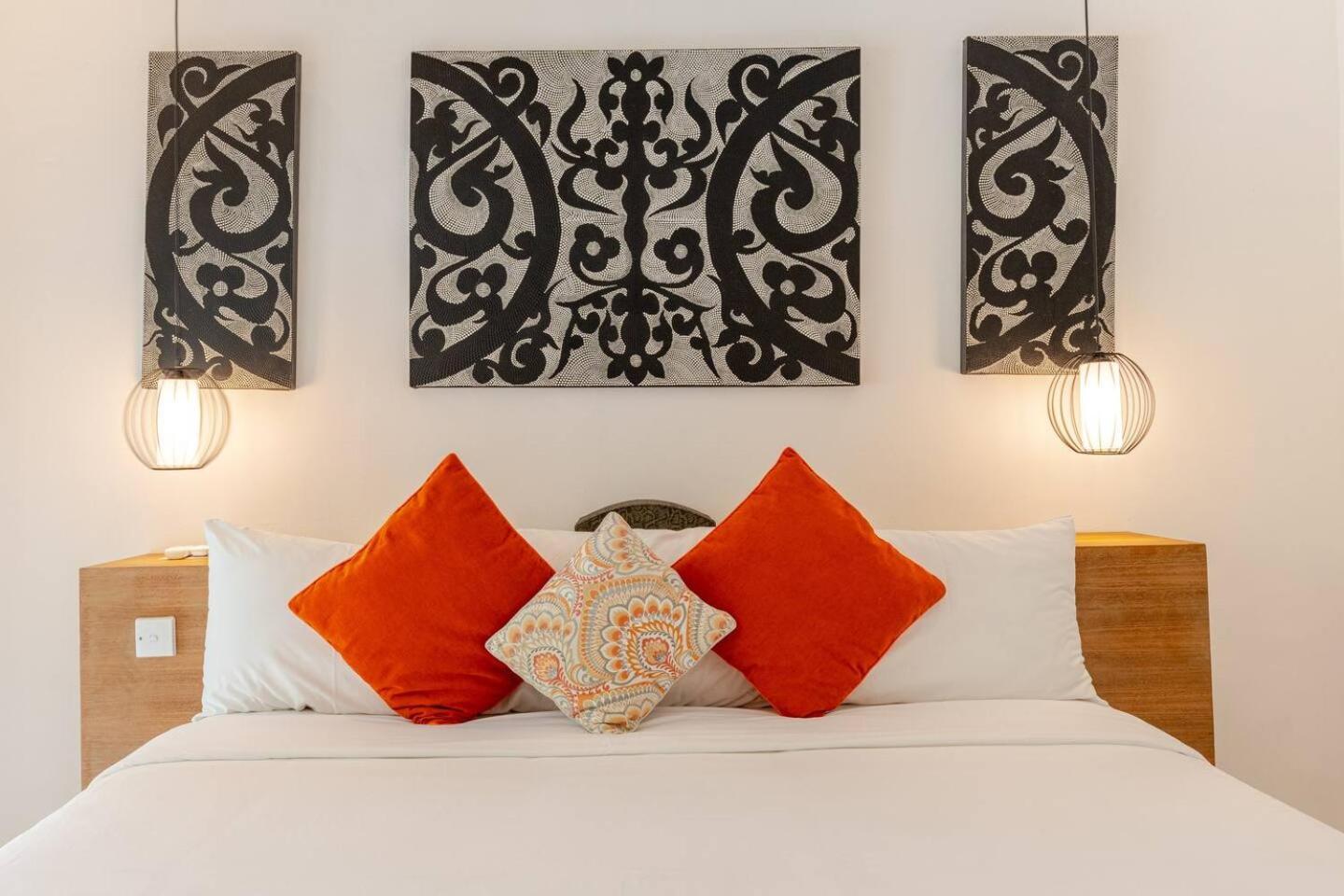 סמיניאק Villa Sitara, Sitara Villa Group מראה חיצוני תמונה